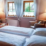 Holiday home Grosses *